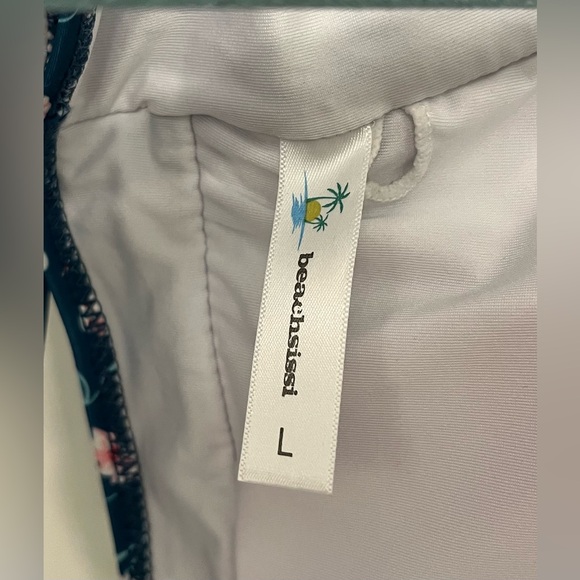 Floral bikini - Picture 6 of 6